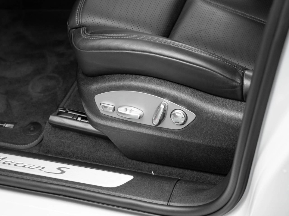 Porsche Macan S - foto 17