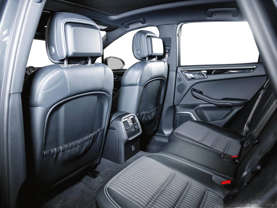 Porsche Macan T - foto 9