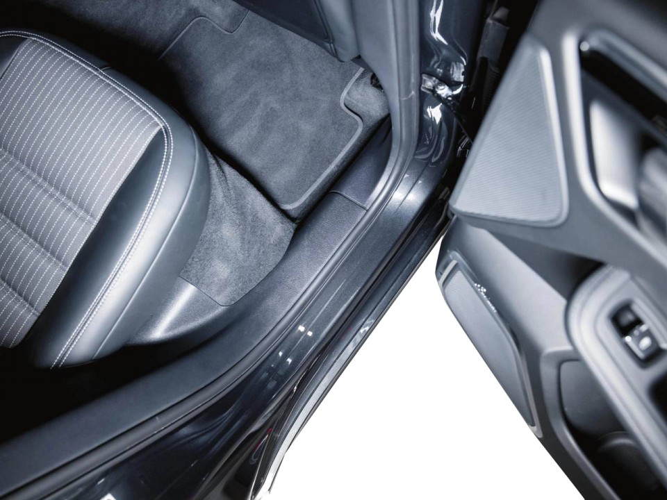 Porsche Macan T - foto 30