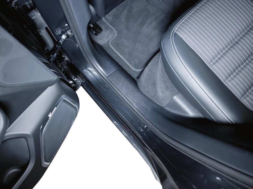 Porsche Macan T - foto 31