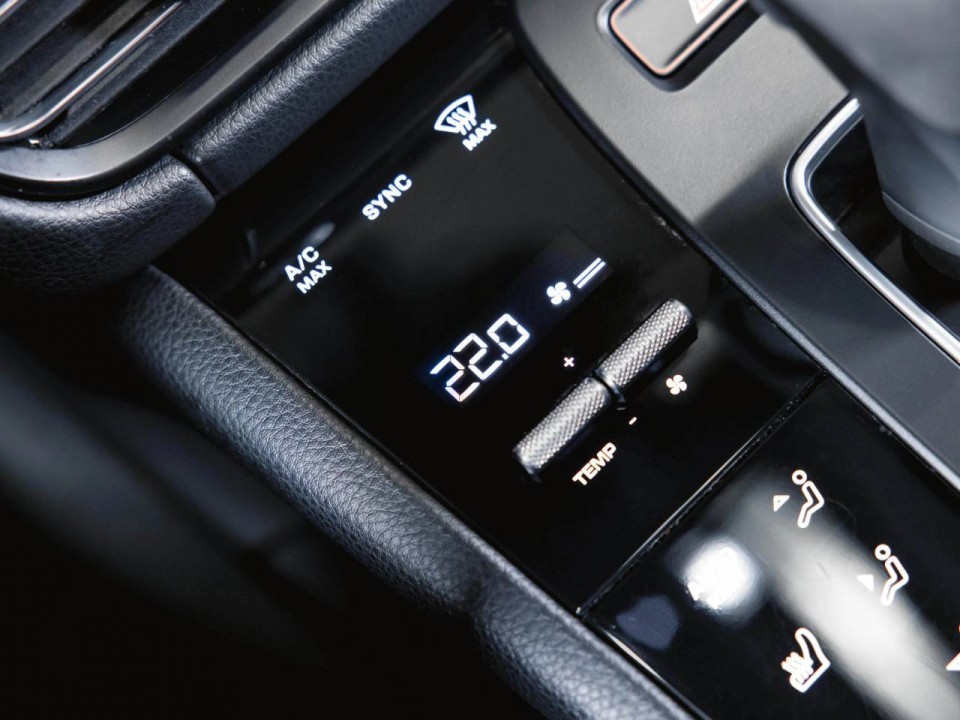 Porsche Macan T - foto 21