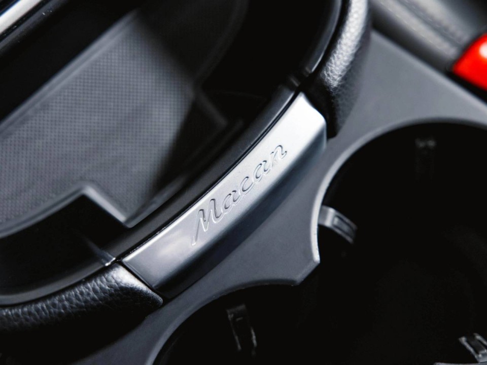 Porsche Macan T - foto 22