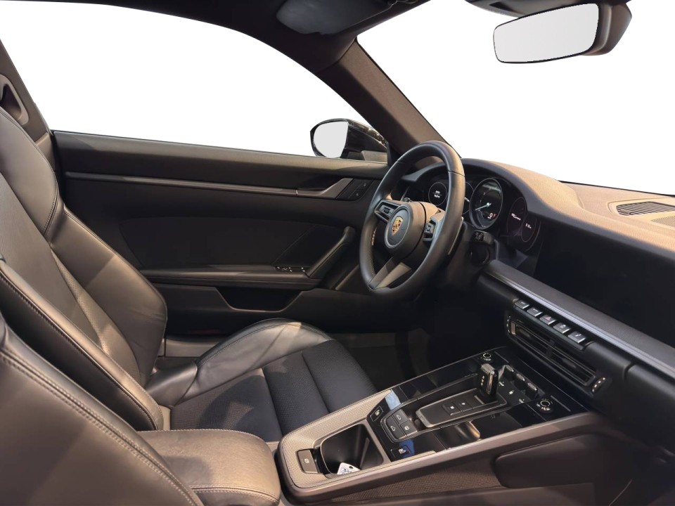 Porsche 911 Carrera - foto 12