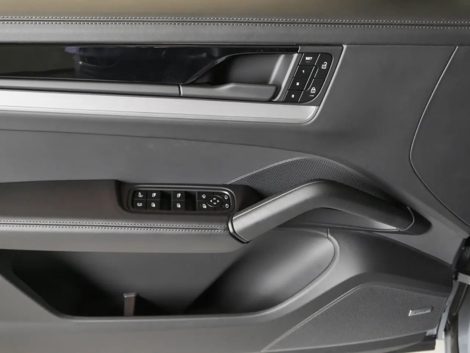 Porsche Cayenne Coupe S E-Hybrid - foto 26