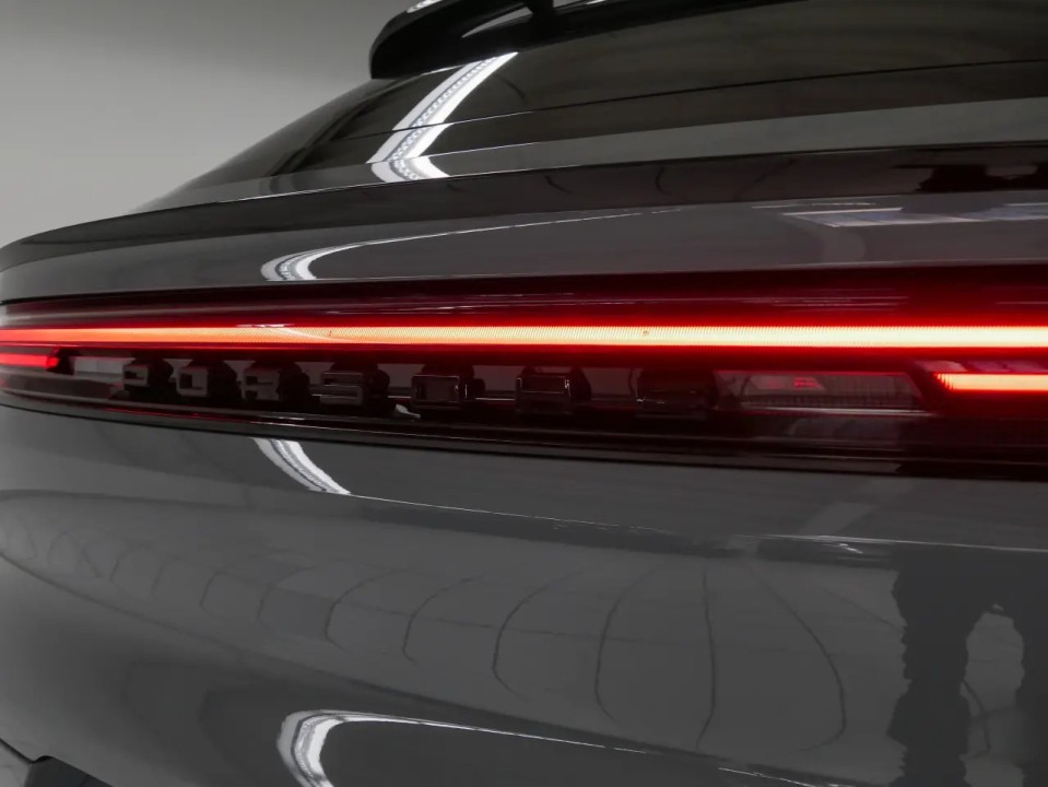 Porsche Cayenne Coupe S E-Hybrid - foto 42