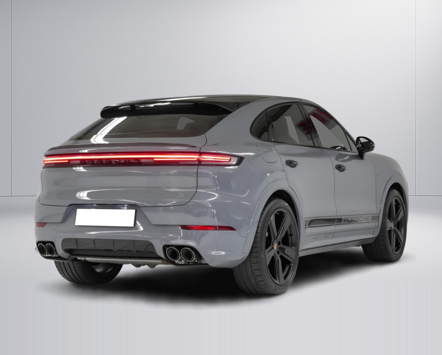 Porsche Cayenne Coupe S E-Hybrid (3)