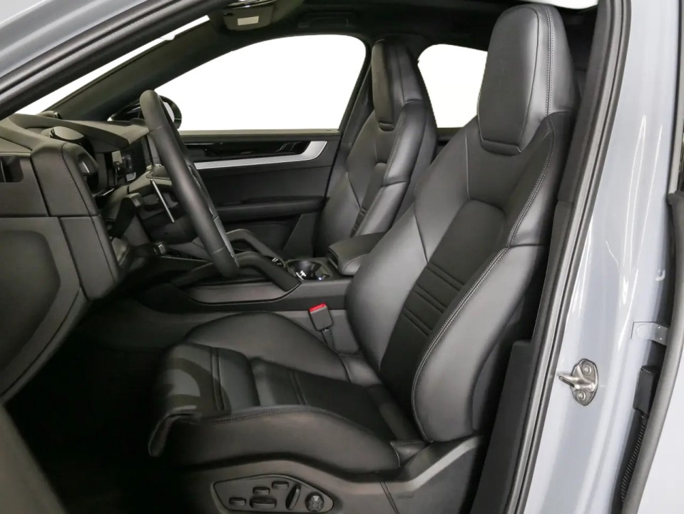 Porsche Cayenne Coupe S E-Hybrid - foto 17