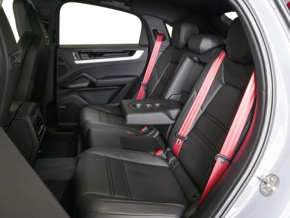 Porsche Cayenne Coupe S E-Hybrid - foto 24