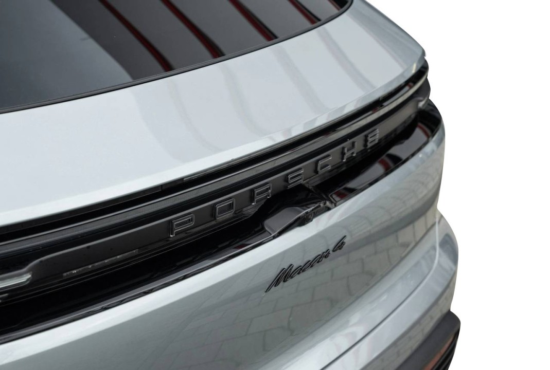 Porsche Macan 4 - foto 27