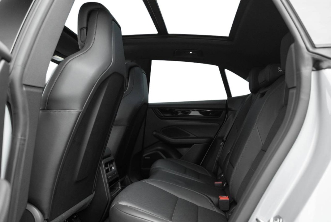 Porsche Macan 4 - foto 8