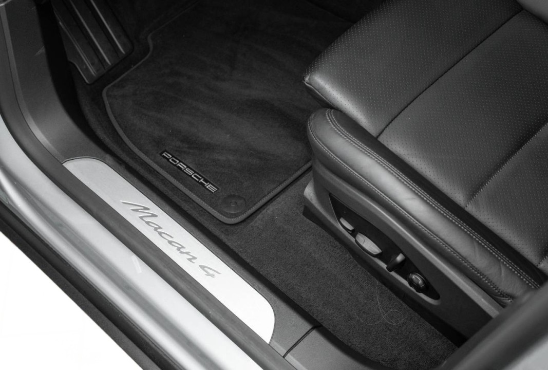 Porsche Macan 4 - foto 22