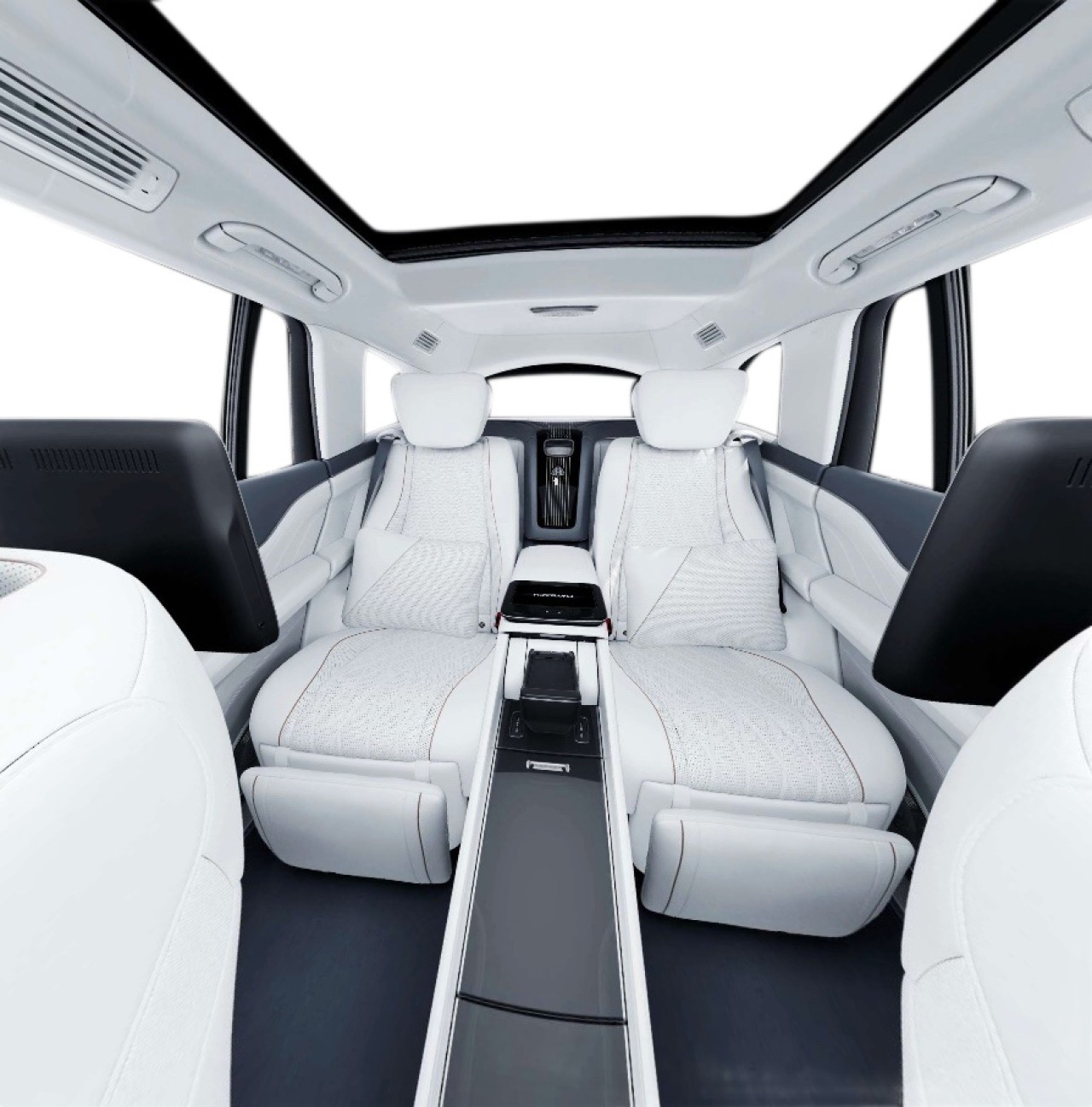 Mercedes-Benz GLS Maybach 600 (5)