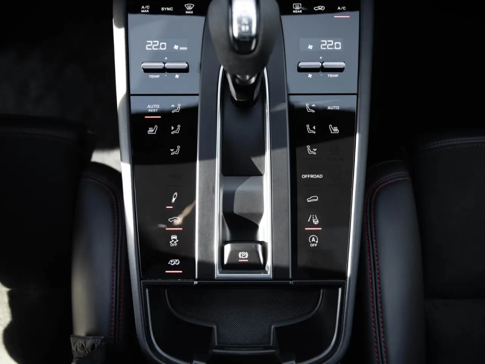 Porsche Macan GTS - foto 15