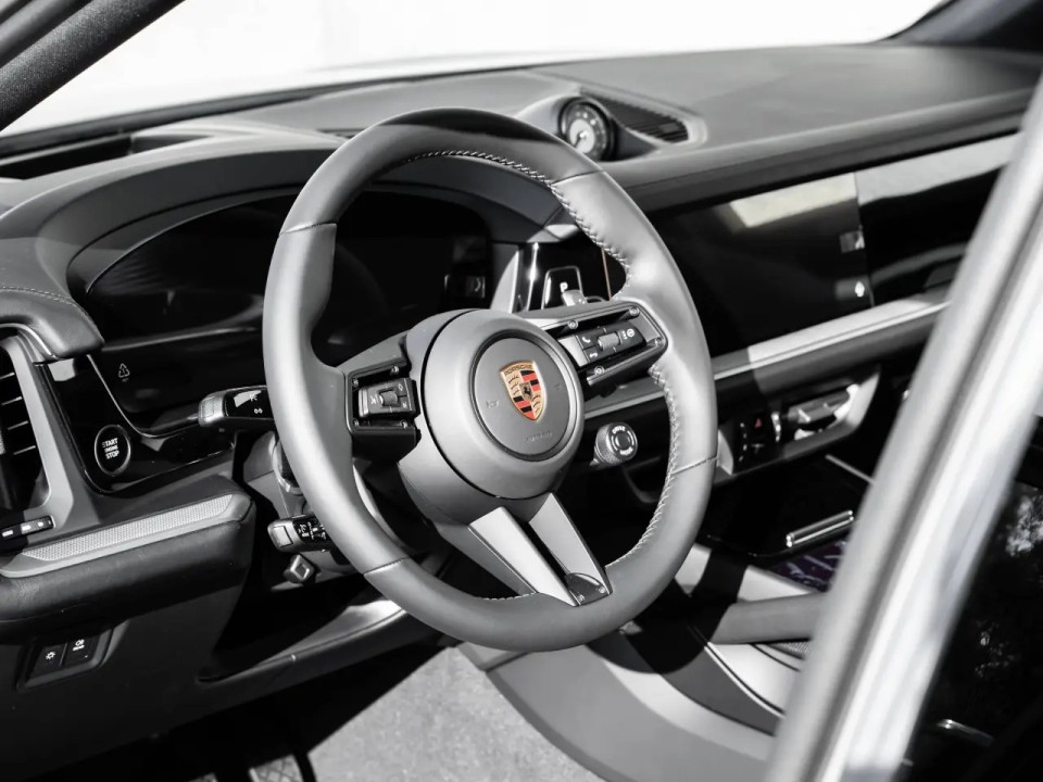 Porsche Cayenne Coupe - foto 7