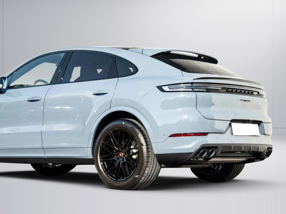 Porsche Cayenne Coupe - foto 30