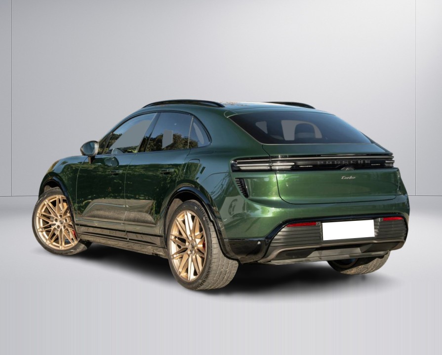 Porsche Macan Turbo (4)
