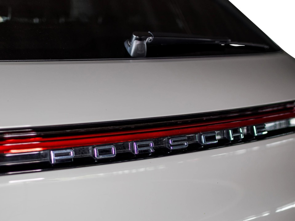 Porsche Macan - foto 21