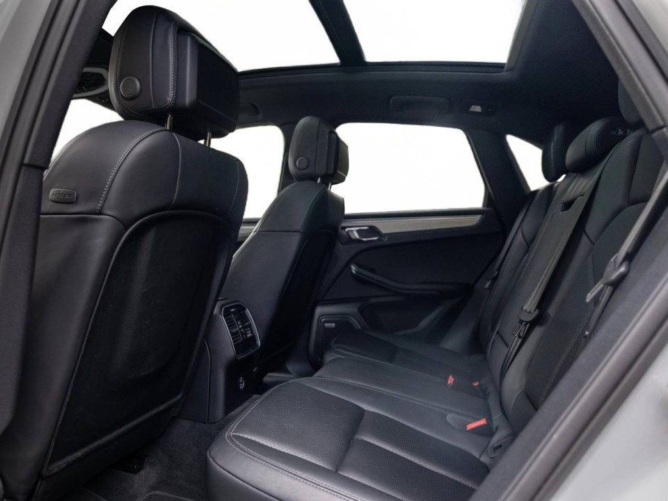 Porsche Macan - foto 10