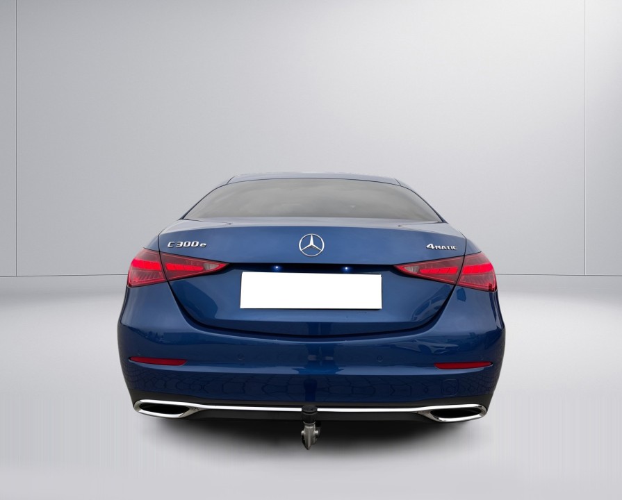 Mercedes-Benz C 300e 4MATIC Avantgarde (4)