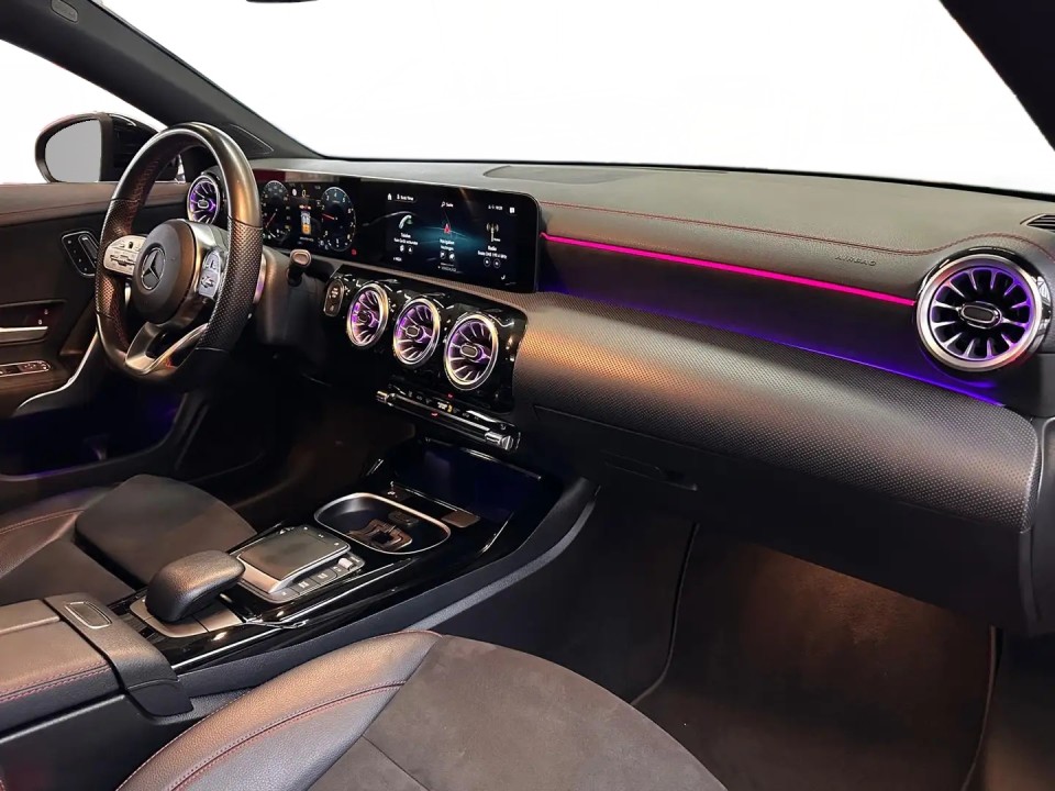 Mercedes-Benz CLA AMG 45 4MATIC - foto 10