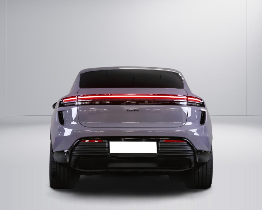 Porsche Macan Turbo (4)