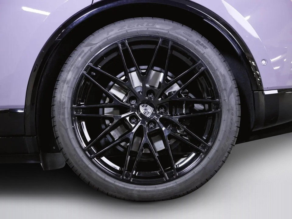 Porsche Macan Turbo - foto 41