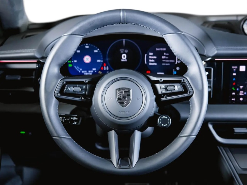 Porsche Macan Turbo - foto 6