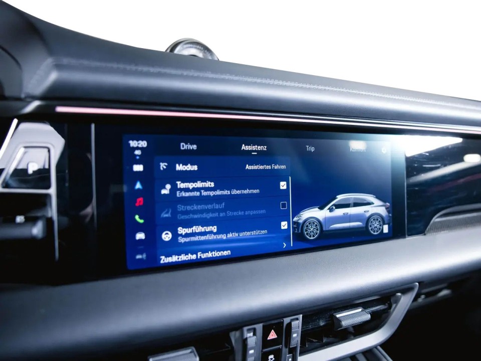 Porsche Macan Turbo - foto 17