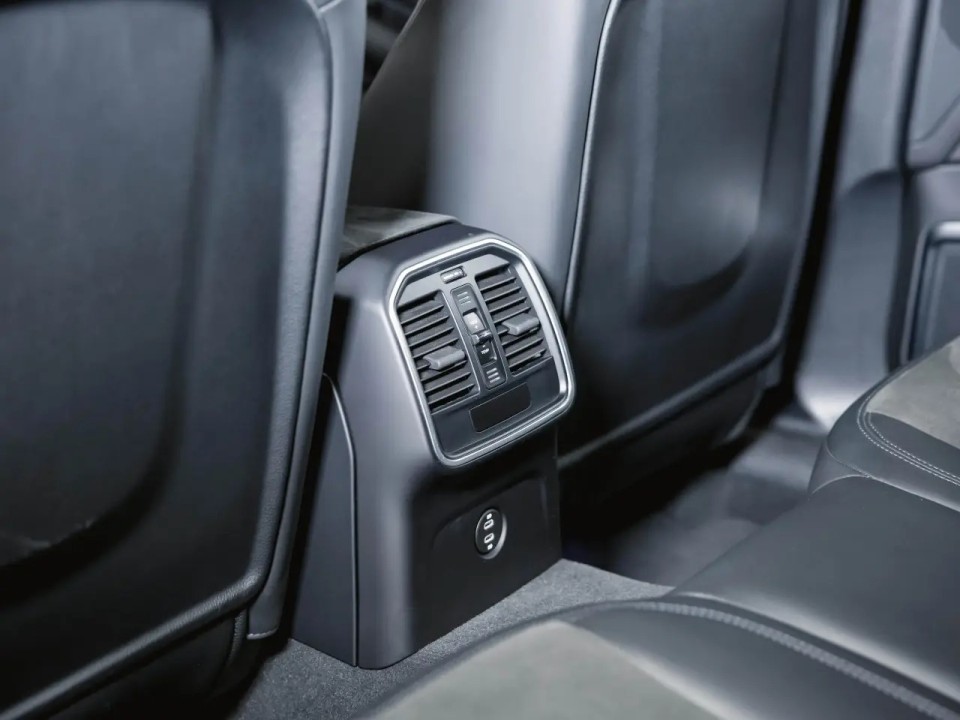 Porsche Macan GTS - foto 25