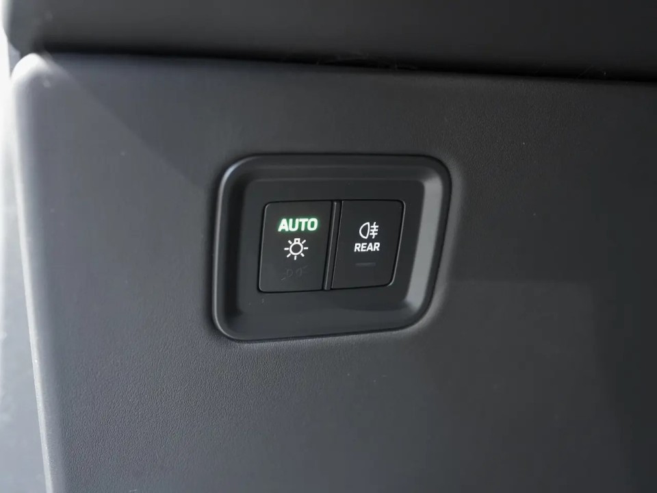 Porsche Macan Turbo - foto 22