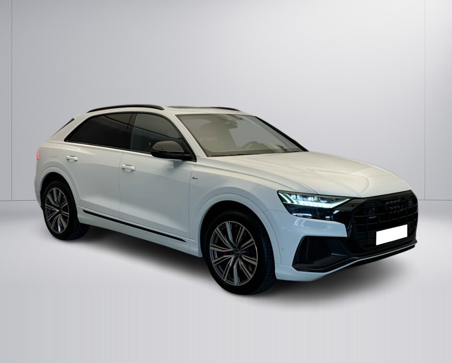 Audi Q8 55 TFSIe quattro tiptronic