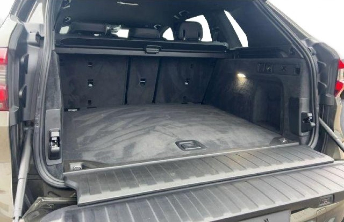 BMW X5 M Competition - foto 19