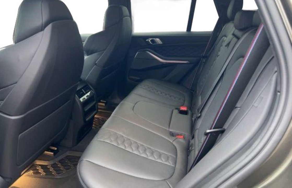 BMW X5 M Competition - foto 7