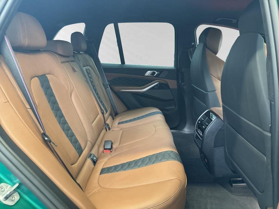 BMW X5 M Competition - foto 11