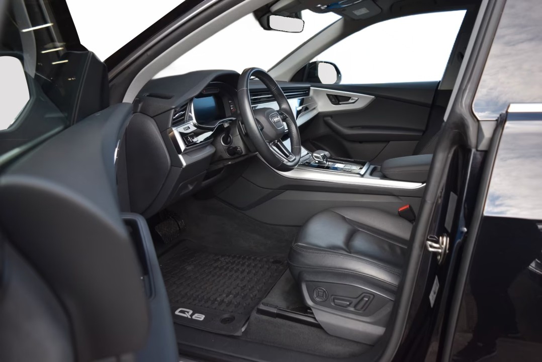 Audi Q8 45 TDI Quattro - foto 14