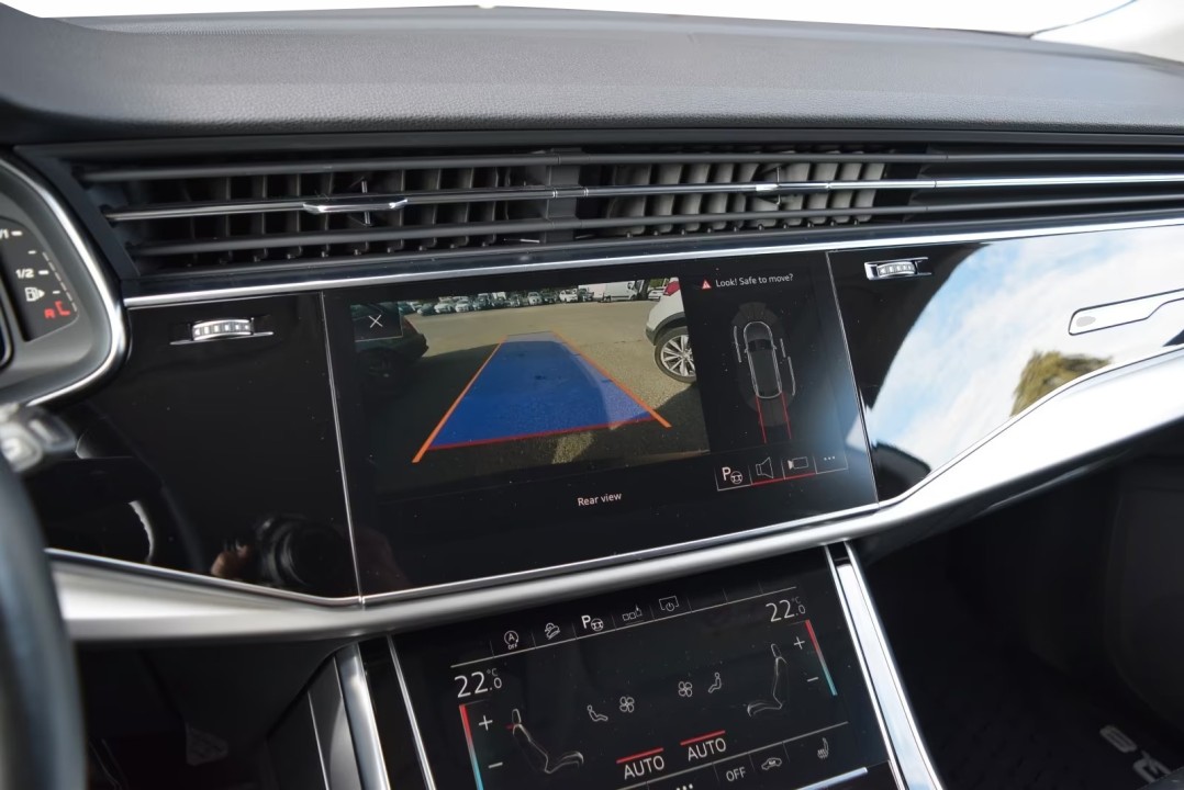 Audi Q8 45 TDI Quattro - foto 20