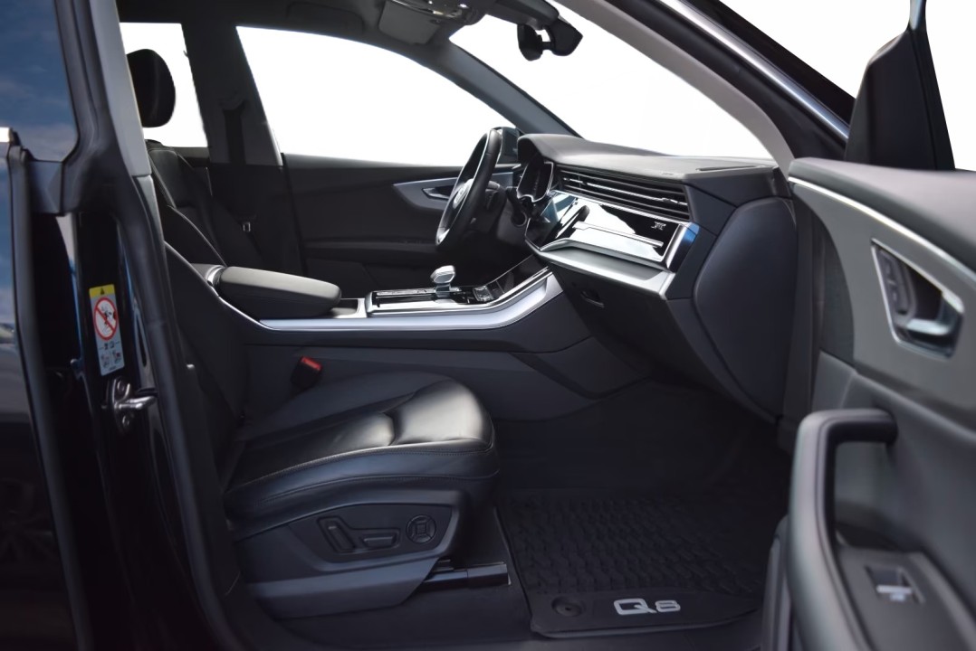 Audi Q8 45 TDI Quattro - foto 13