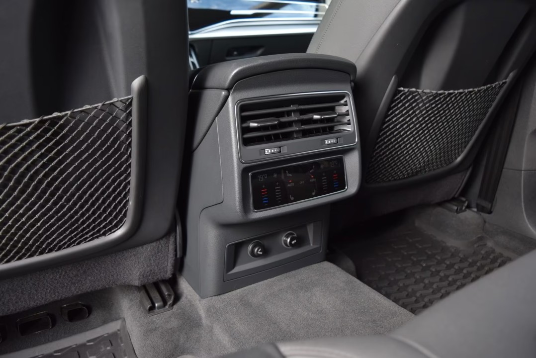 Audi Q8 45 TDI Quattro - foto 21