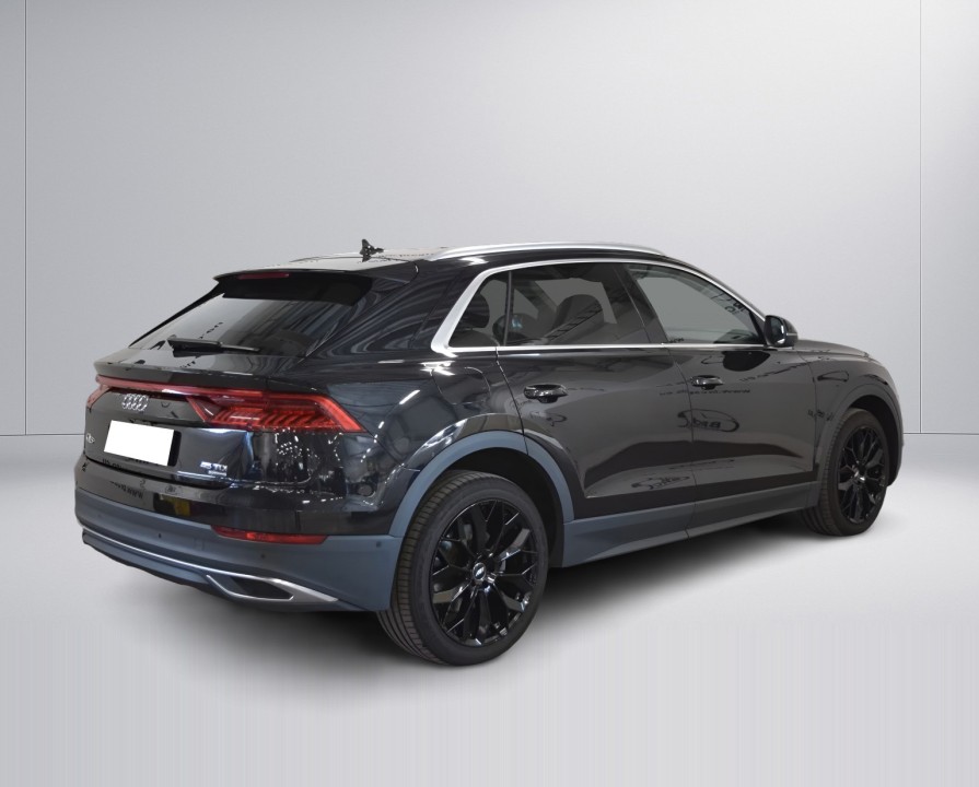 Audi Q8 45 TDI Quattro - foto 6