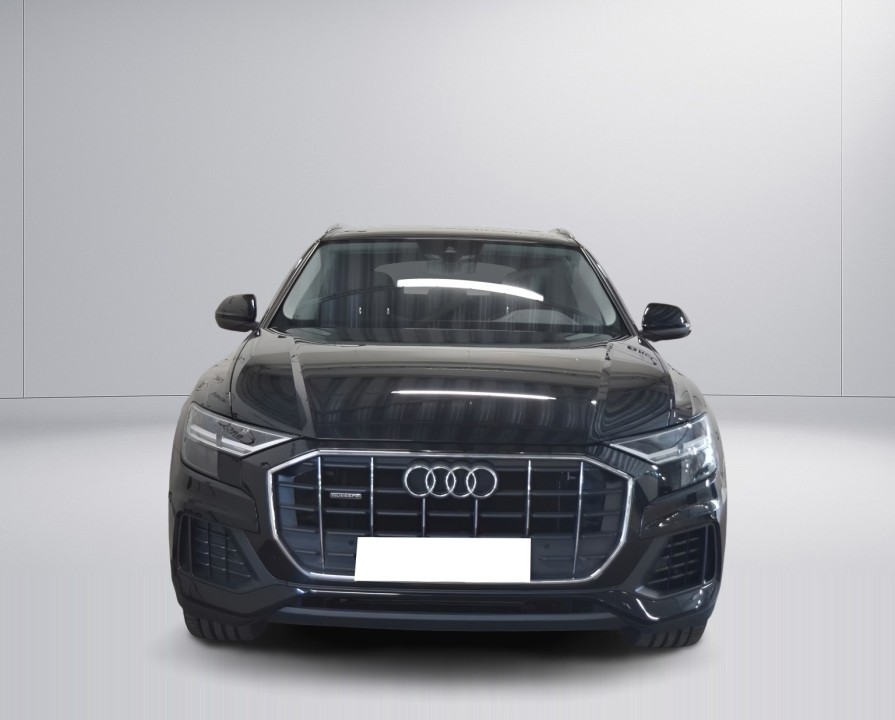 Audi Q8 45 TDI Quattro (3)