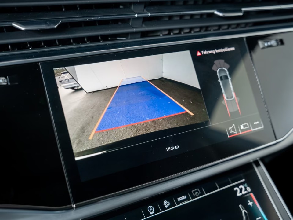 Audi Q8 50 TDI Quattro S-Line - foto 16