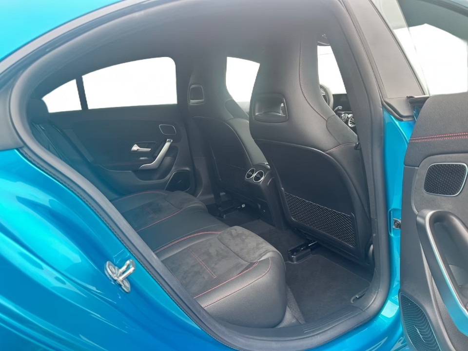 Mercedes-Benz CLA 35 AMG 4MATIC - foto 22