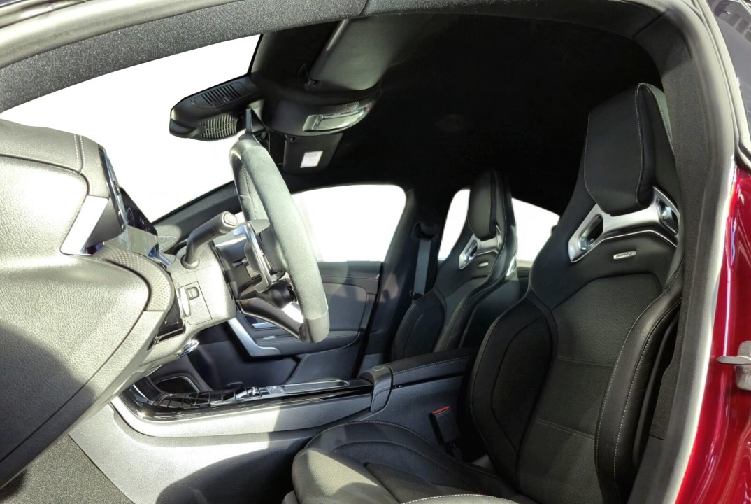 Mercedes-Benz CLA 45 S AMG 4MATIC+ - foto 7