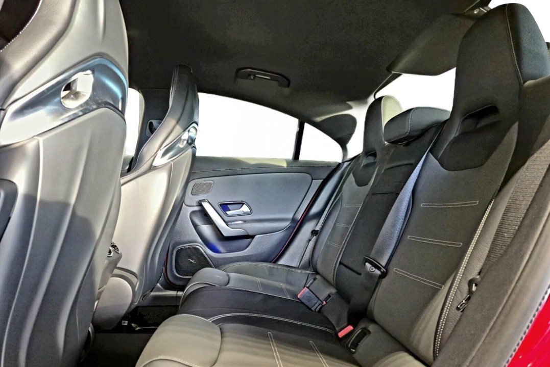 Mercedes-Benz CLA 45 S AMG 4MATIC+ - foto 8