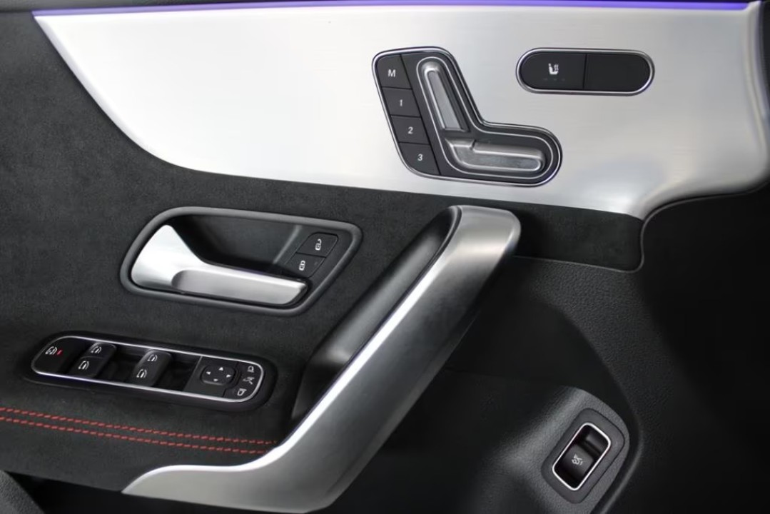 Mercedes-Benz CLA 45 S AMG 4MATIC - foto 10