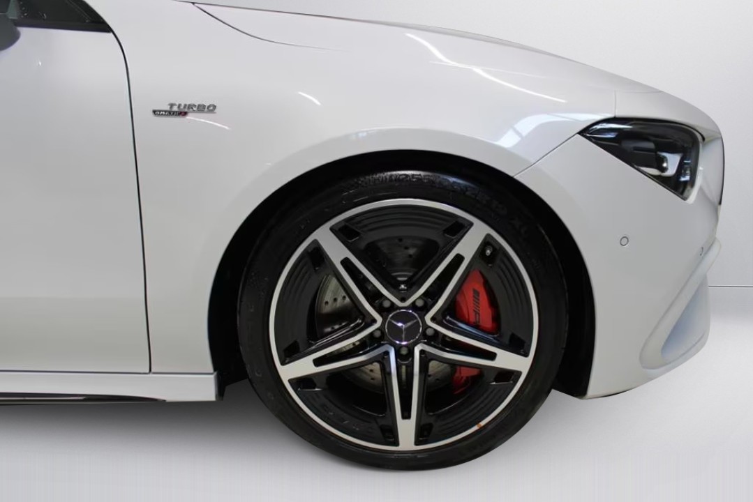 Mercedes-Benz CLA 45 S AMG 4MATIC - foto 12