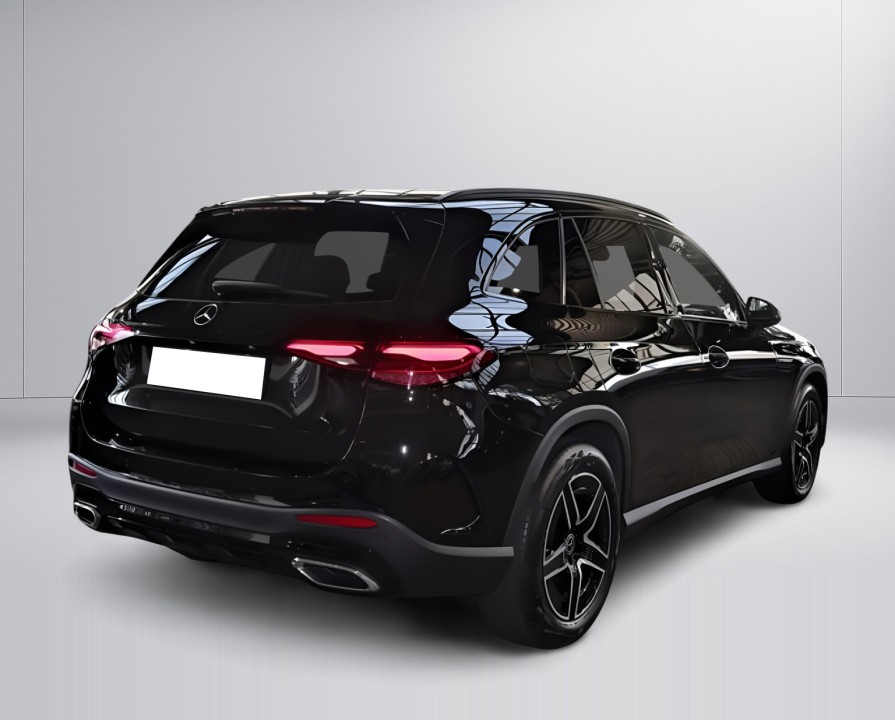 Mercedes-Benz GLC 200 4MATIC AMG Line (2)