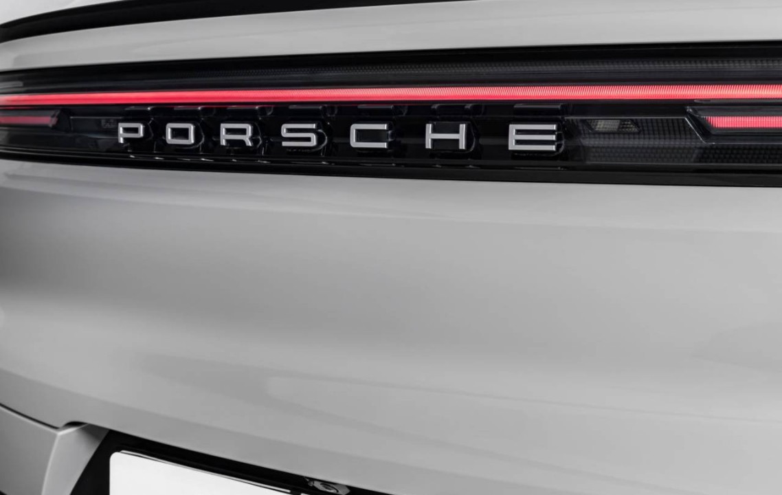 Porsche Cayenne Coupe E-Hybrid - foto 13