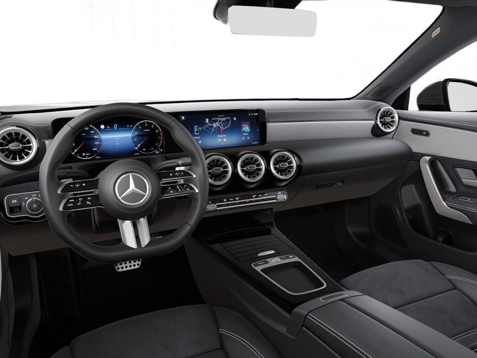 Mercedes-Benz CLA 220 4MATIC AMG - foto 14