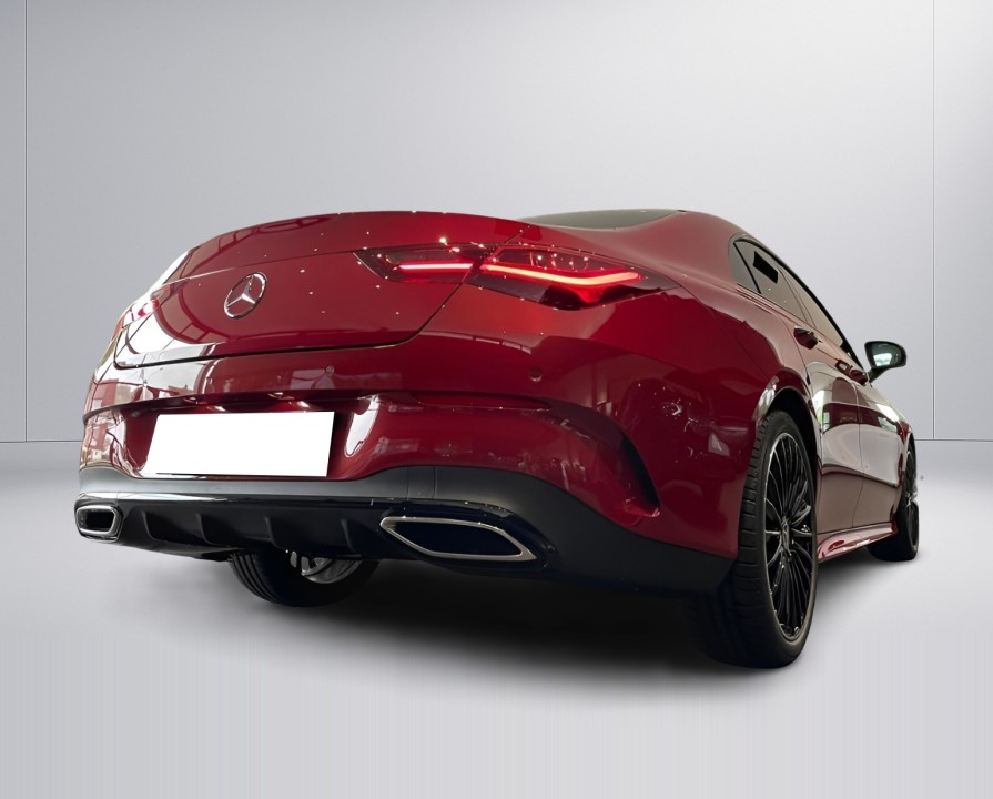 Mercedes-Benz CLA 220 4MATIC AMG (3)